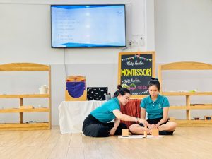 TẬP HUẤN THÁNG 7 – CHUYÊN ĐỀ MONTESSORI 13