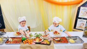 ĐẦU BẾP NHÍ TRỔ TÀI – BÉ LÀM MÌ Ý 6 ĐẦU BẾP NHÍ TRỔ TÀI – BÉ LÀM MÌ Ý 6