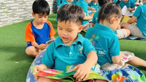 CÂU LẠC BỘ ĐỌC SÁCH 9 CÂU LẠC BỘ ĐỌC SÁCH 9