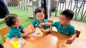 NGOẠI KHÓA: VŨ ĐIỆU ÂM THANH & SẮC MÀU 8