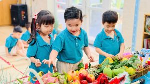 BÉ CHƯNG MÂM NGŨ QUẢ – GÓP SẮC CHO MÙA TRĂNG YÊU THƯƠNG 14 BÉ CHƯNG MÂM NGŨ QUẢ – GÓP SẮC CHO MÙA TRĂNG YÊU THƯƠNG 9